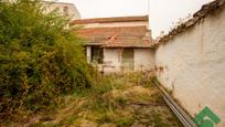 Casa adosada en venda en Pinos Puente amb Jardí privat