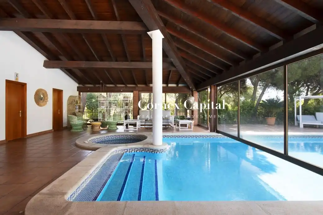 Schwimmbecken von Country house zum Verkauf in Sant Andreu de Llavaneres mit Privatgarten, Terrasse und Schwimmbad