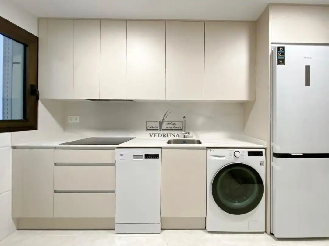 Kitchen of Flat for rent in Zaragoza  with Air Conditioner, Heating and Terrace