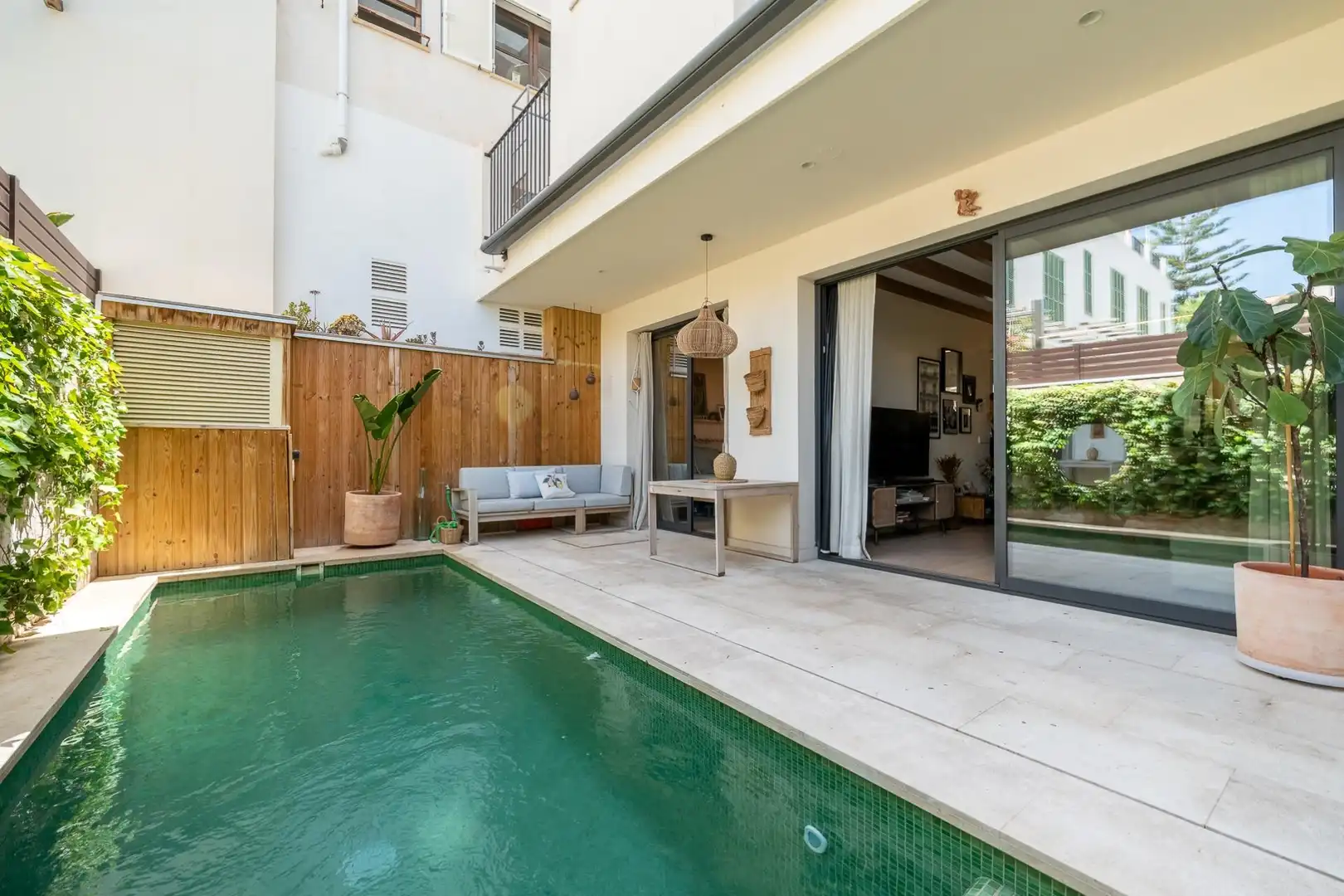 Schwimmbecken von Erdgeschoss zum Verkauf in  Palma de Mallorca mit Klimaanlage, Terrasse und Schwimmbad