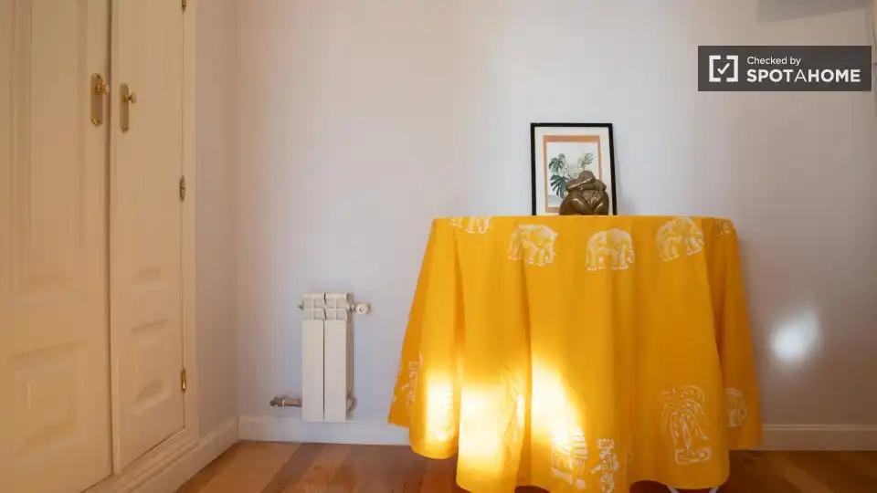 Appartamento con terrazza in affitto a Tetuán, imagen 9