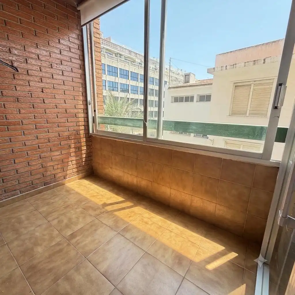 Wohnung zum Verkauf in Calle ESCOLES DE LES, Centro Urbano