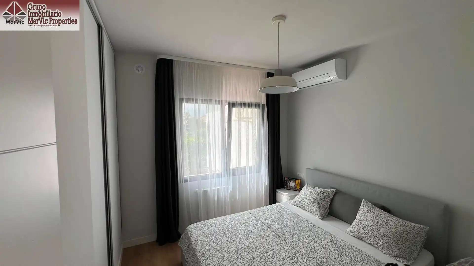 Habitación de Casa o chalet en venta en Benidorm con Aire acondicionado, Terraza y Piscina