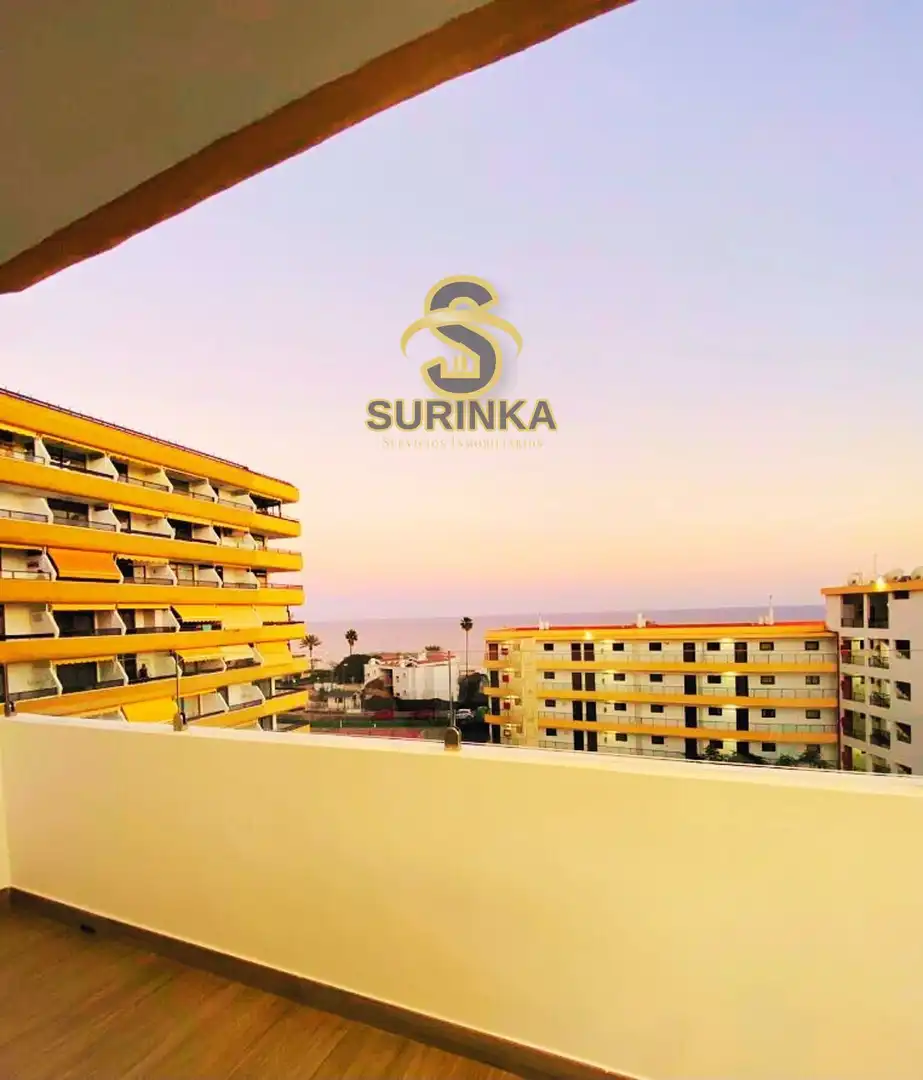 Vista exterior de Apartamento de alquiler en San Bartolomé de Tirajana con Aire acondicionado, Terraza y Piscina