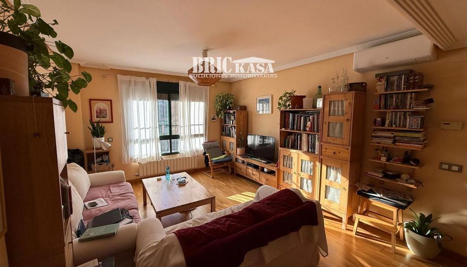 Foto 1 de Casa adosada en venda a Calle Atapuerca, Nuevo Cáceres, Cáceres