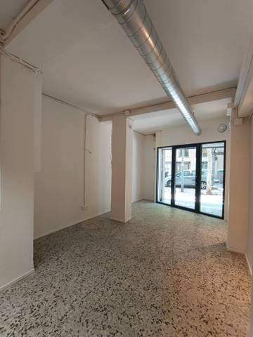Local comercial en Venta en Carrer de Nàpols en El Camp d'en Grassot i Gràcia Nova