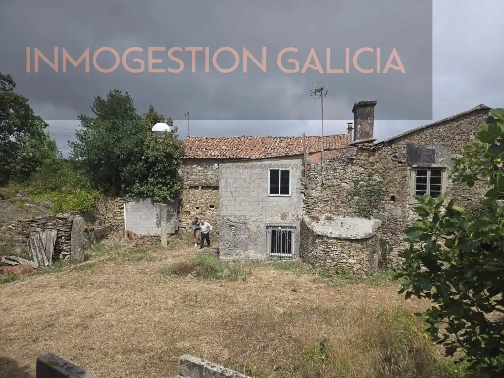 Houses for sale in A Laracha  