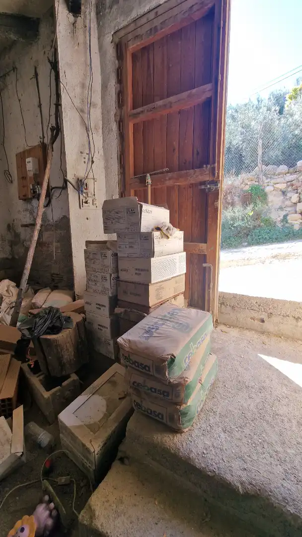 Finca rústica en venda en Instinción amb Aire condicionat, Jardí privat i Traster