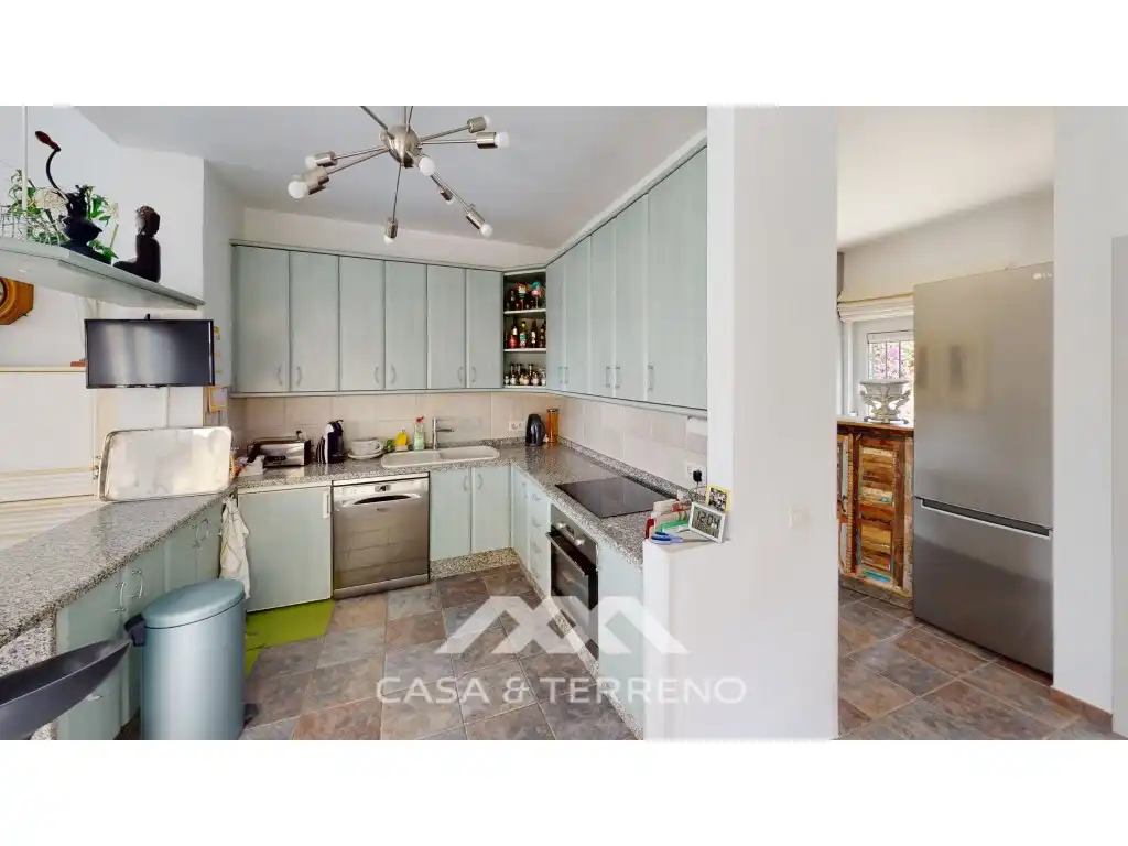 Kitchen of Houses for sale in Sayalonga  with Air Conditioner, Private garden and Terrace