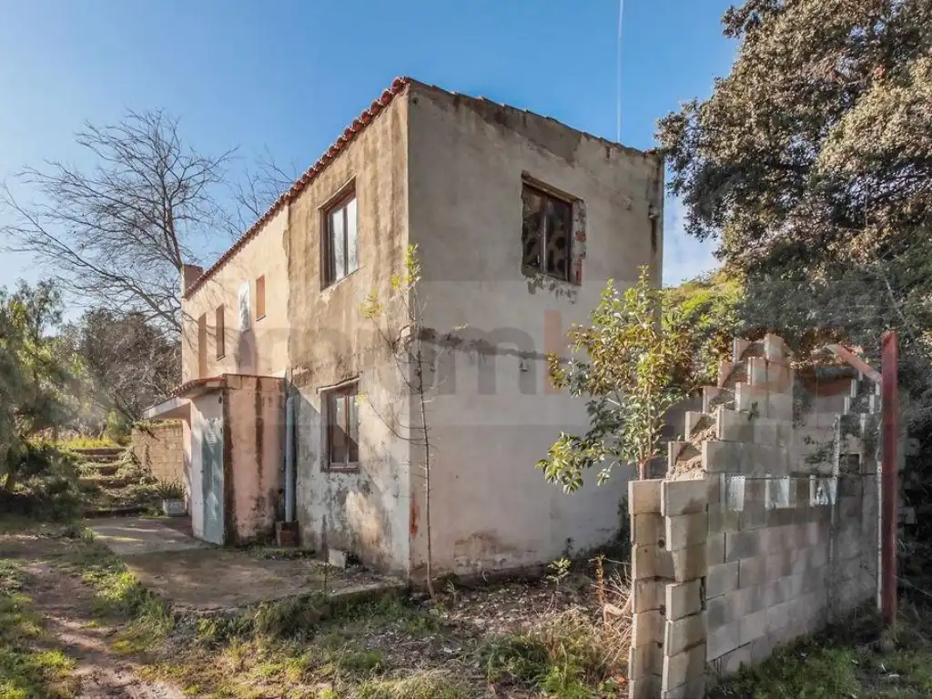 Vista exterior de Casa o xalet en venda en Castellvell del Camp amb Jardí privat