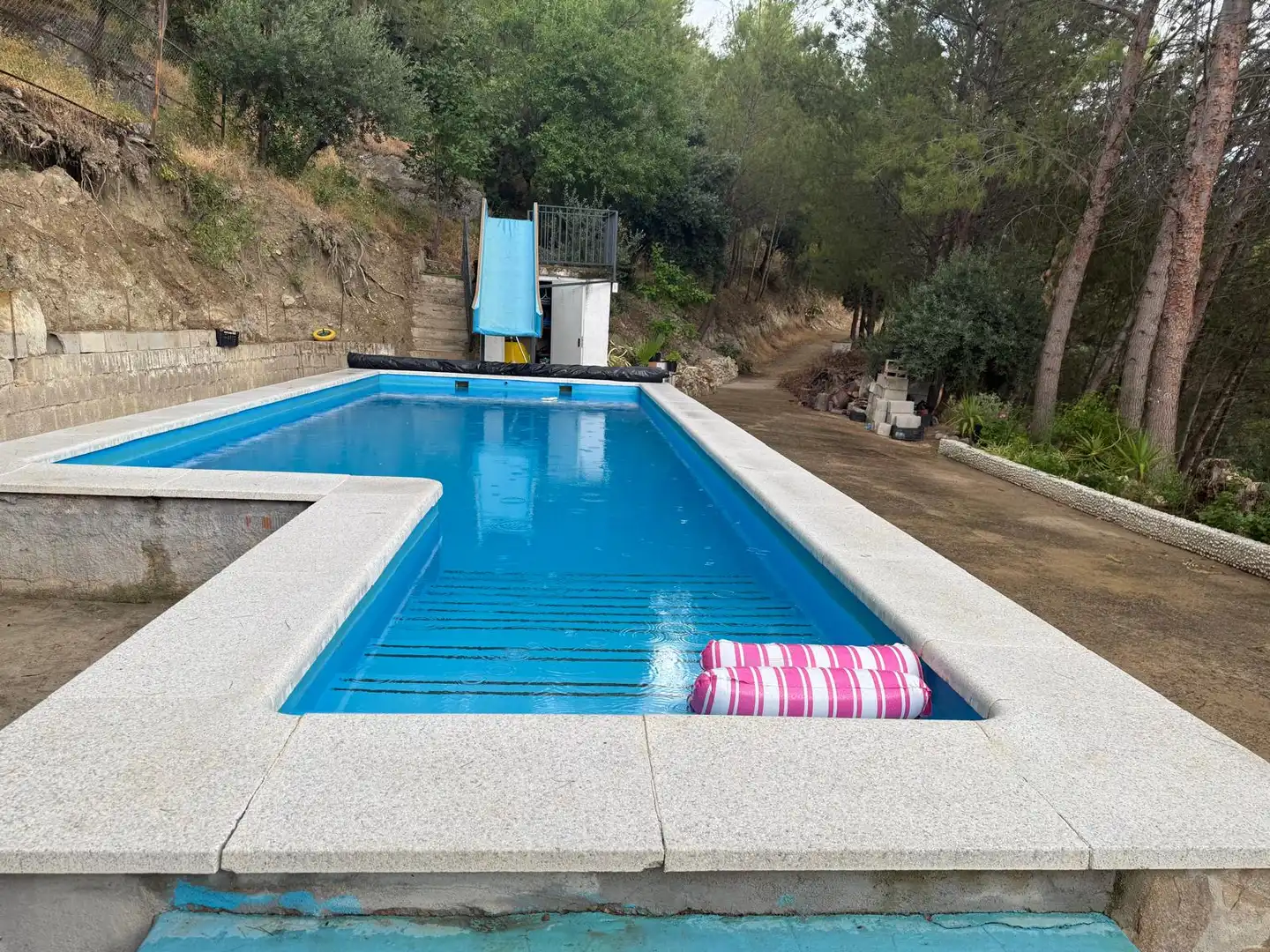 Schwimmbecken von Country house zum Verkauf in Jaén mit Privatgarten, Terrasse und Schwimmbad
