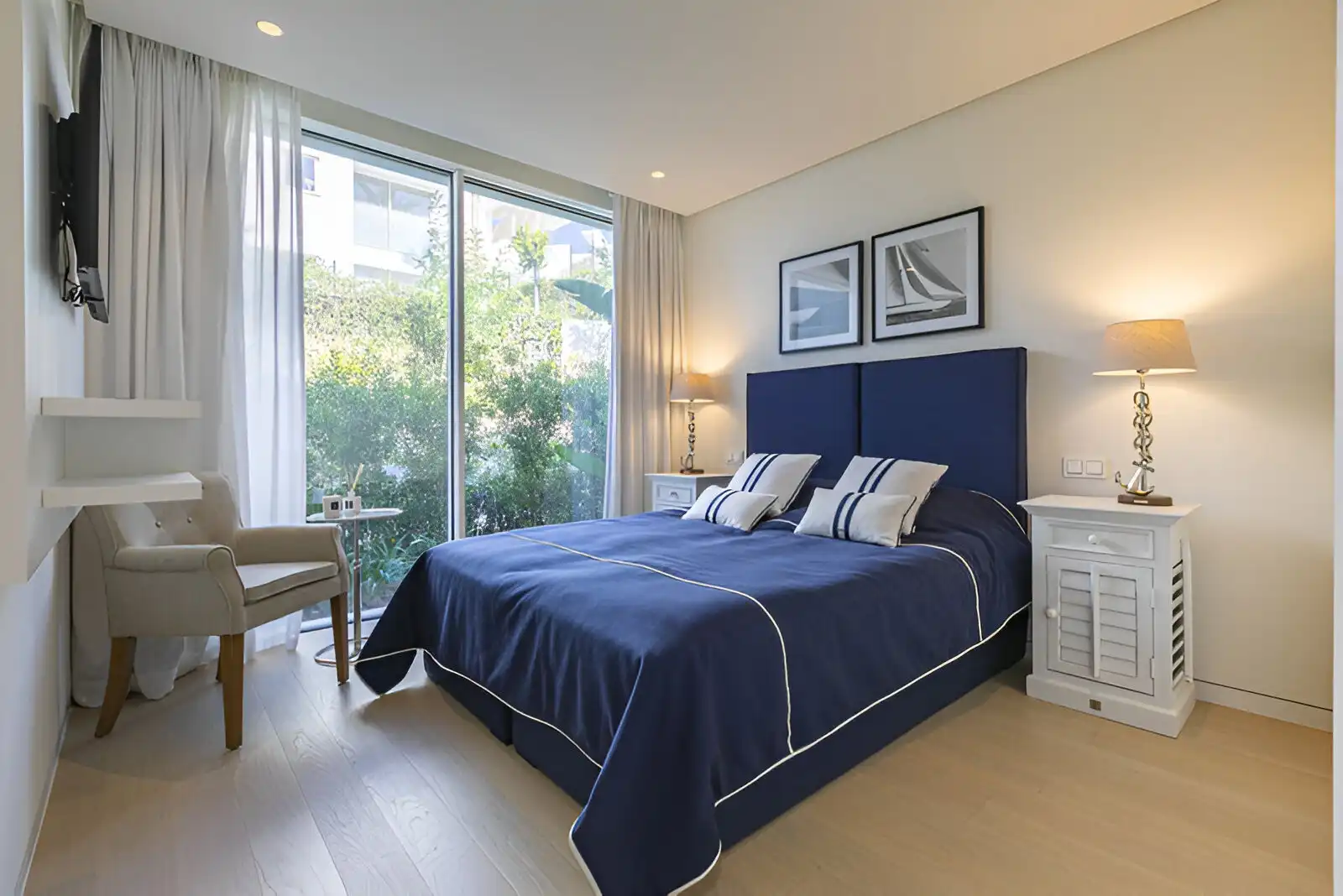 Bedroom of Ground floor for sale in Marbella  with Air Conditioner, Terrace and Storage room