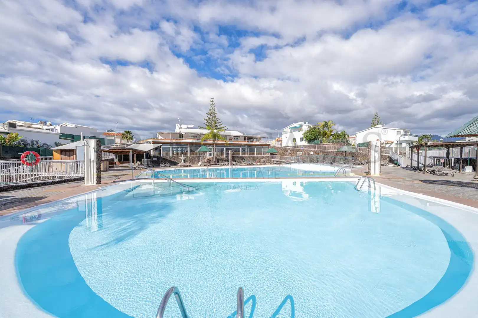 Piscina de Casa o xalet de lloguer en San Bartolomé de Tirajana amb Aire condicionat, Jardí privat i Terrassa
