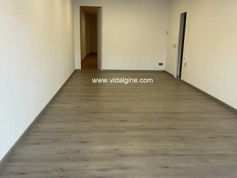 Gewerbefläche zur Miete in Carrer de Barcelona, imagen 2