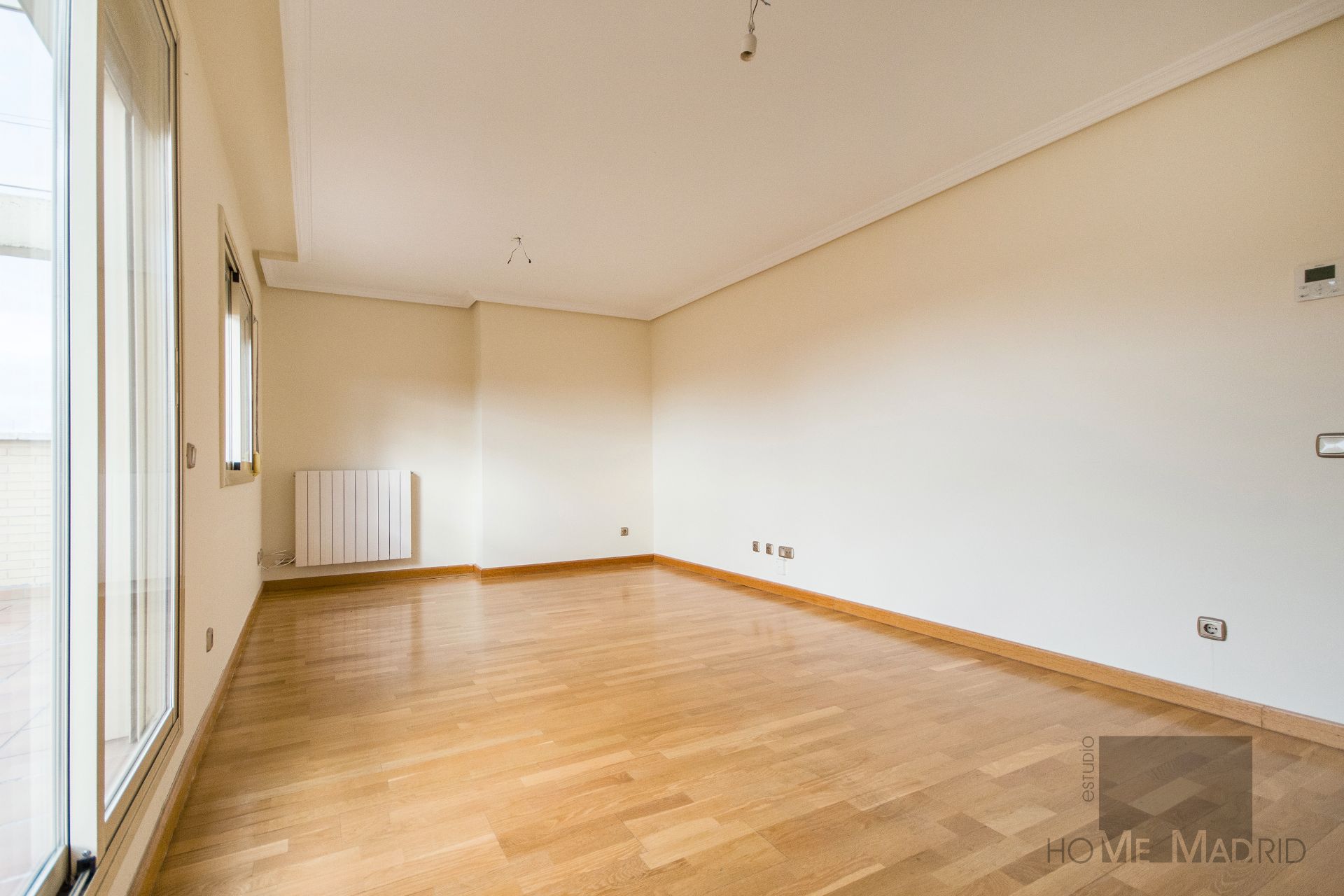 Bedroom of Flat for sale in  Madrid Capital  with Air Conditioner, Heating and Parquet flooring
