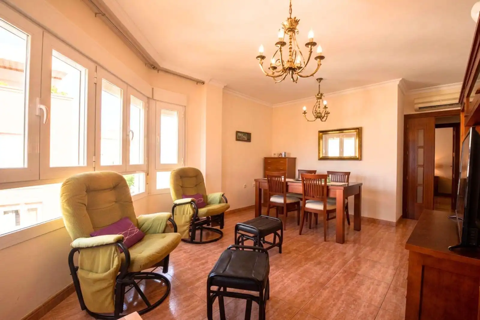 Piso con ascensor en venta en El Ejido Ciudad