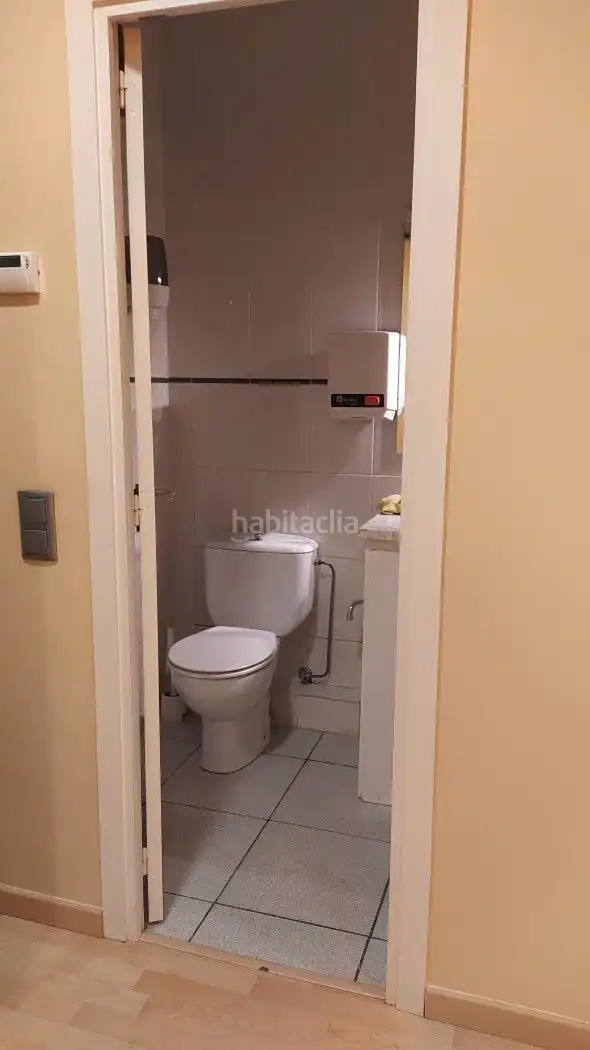 Local comercial en alquiler en Carrer Sant Marc 10, imagen 5