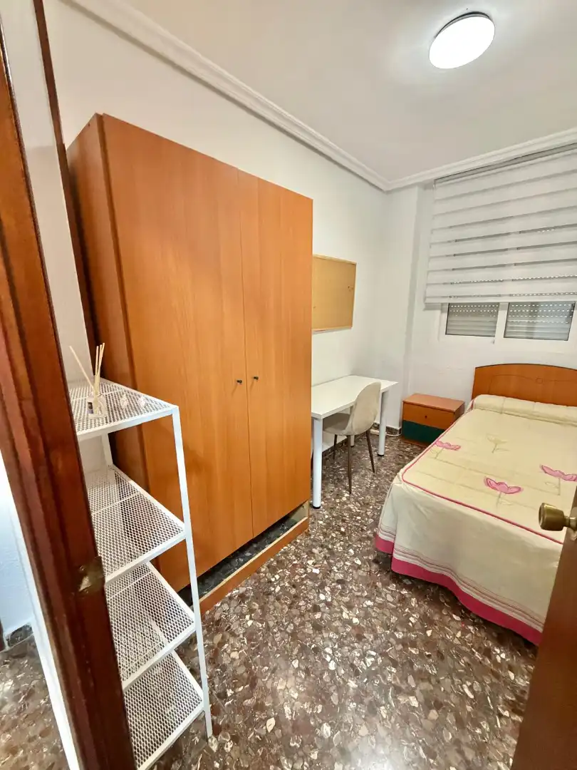 Bedroom of Flat for rent in Jaén  with Air Conditioner, Terrace and Furnished