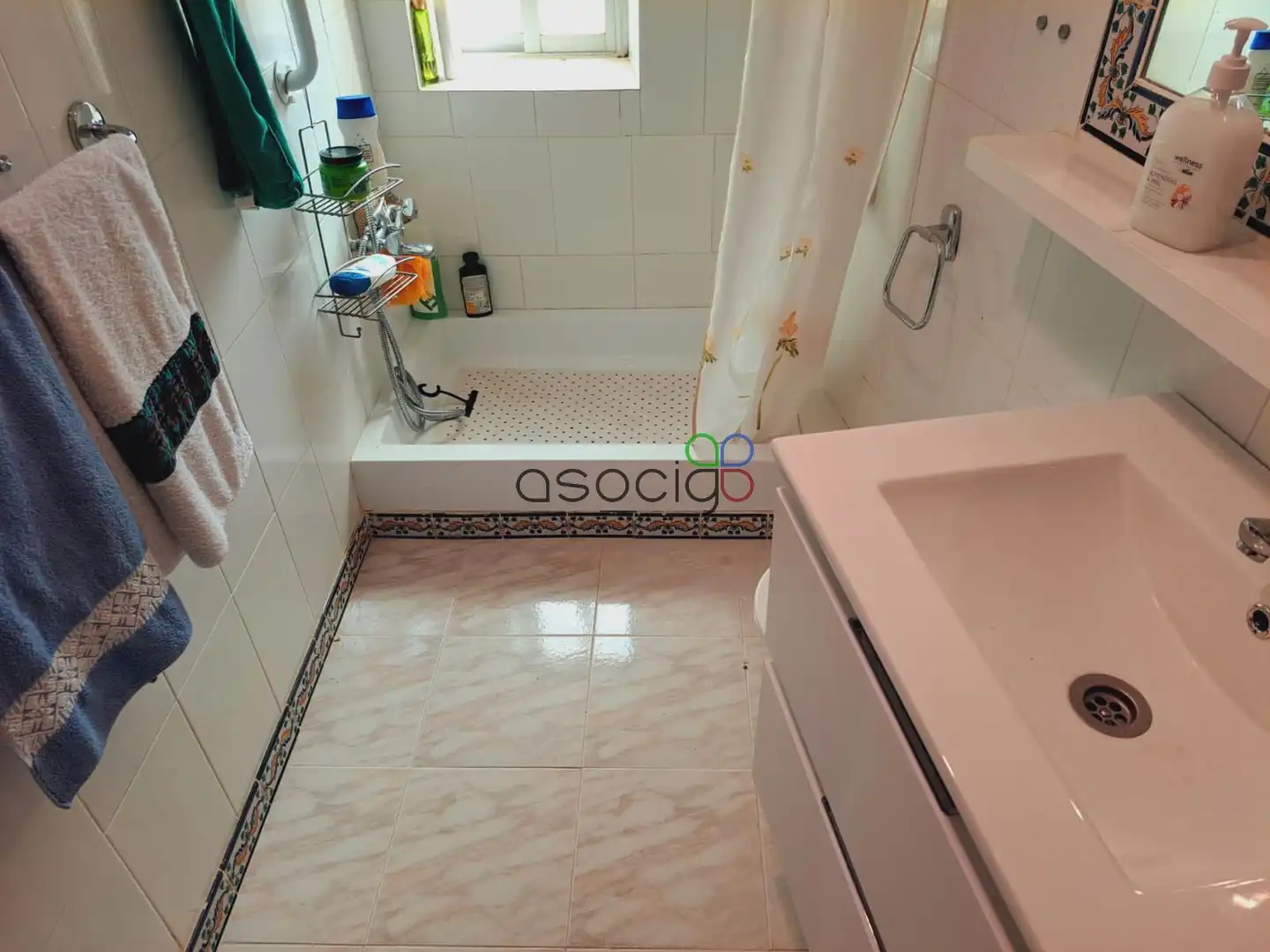 Bathroom of Flat for sale in Buendía  with Storage room