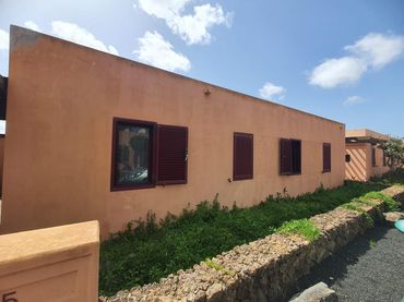 Adossat amb jardí en venda a Calle Calle Hinojo