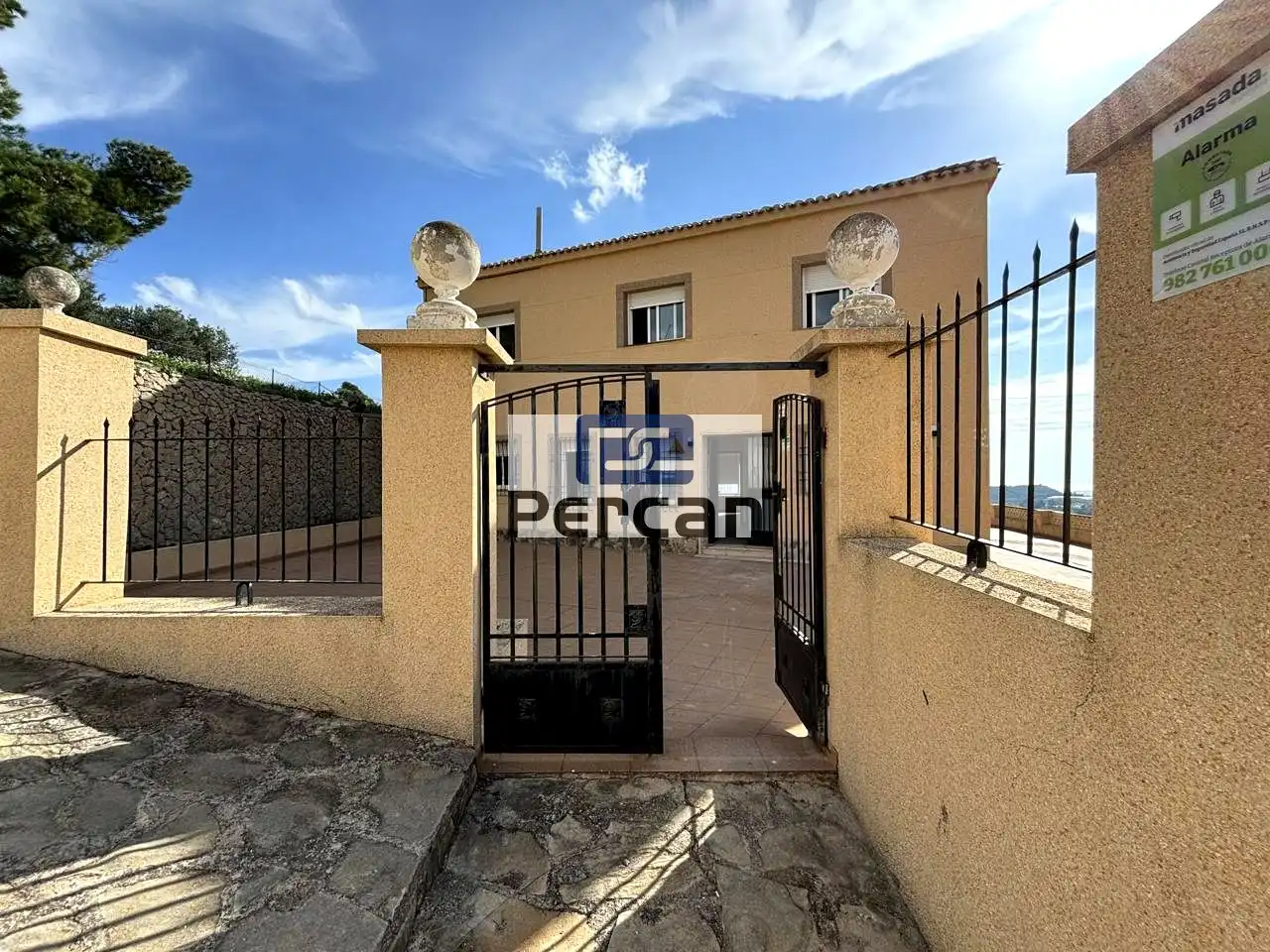 Casa rústica amb jardí de lloguer a Nuches, imagen 6
