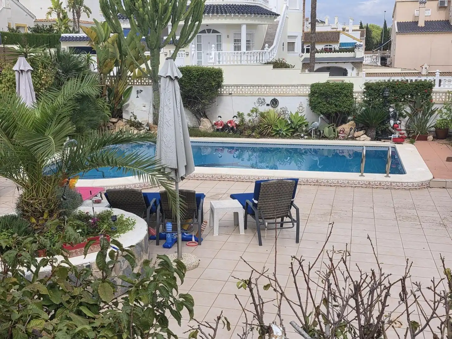Piscina de Casa o xalet en venda en El Pinar de Campoverde