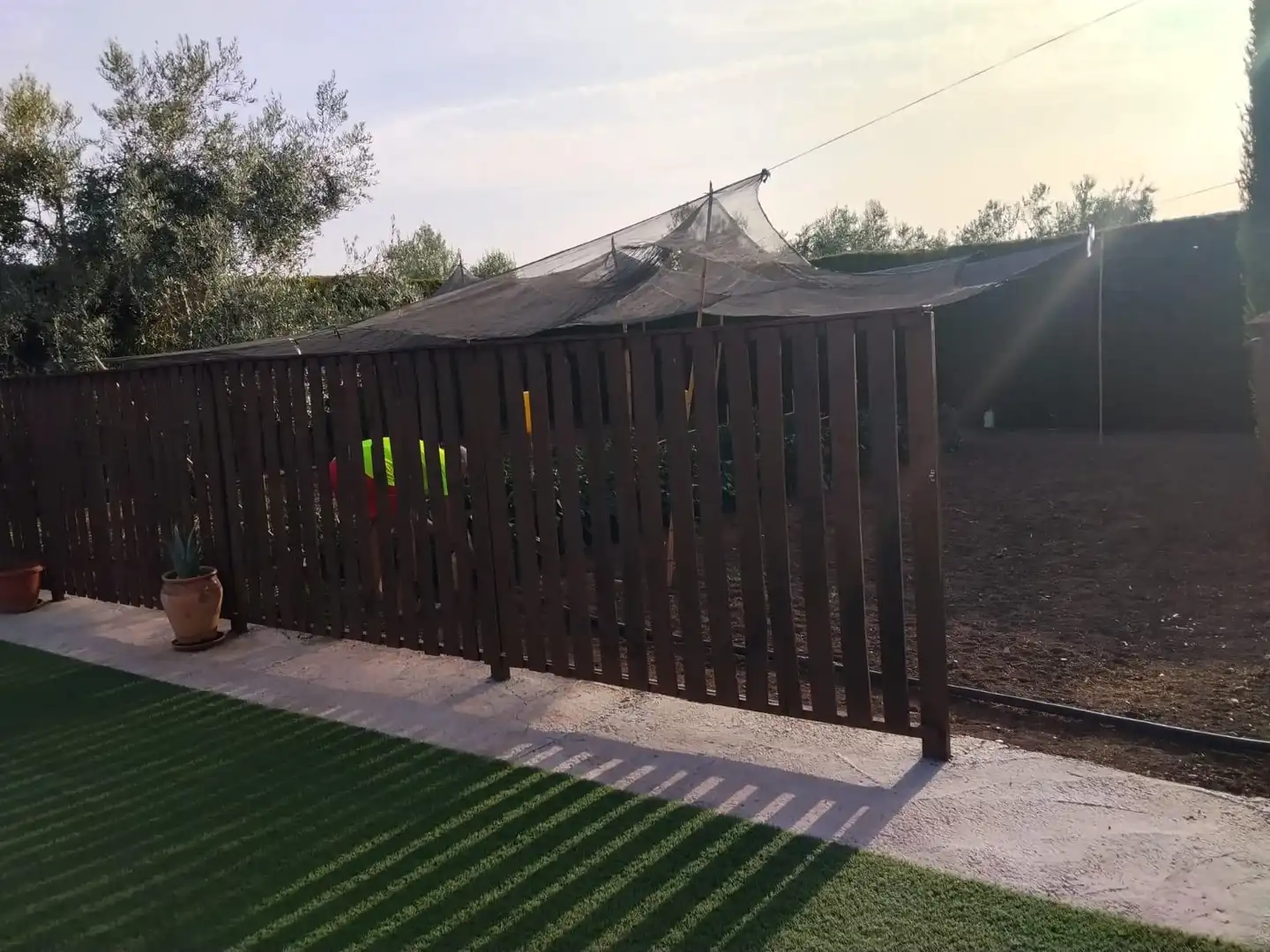 Jardí de Finca rústica en venda en La Carlota amb Piscina