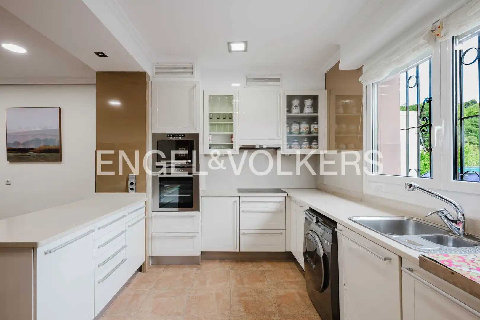 Kitchen of Houses for sale in Donostia - San Sebastián   with Air Conditioner, Heating and Private garden