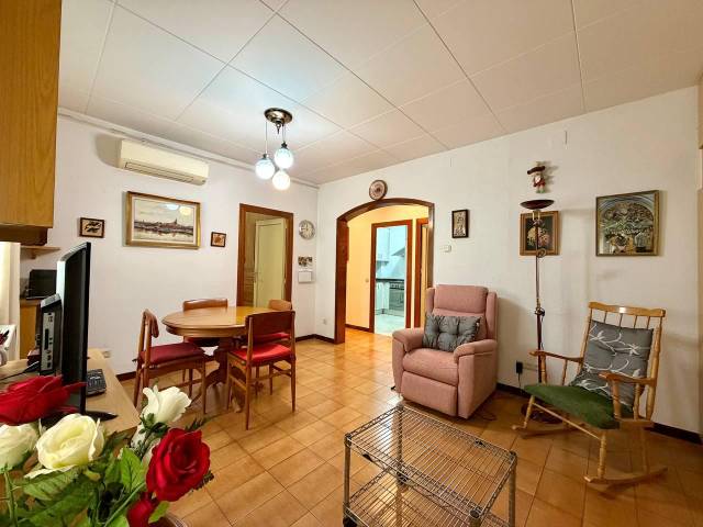 Piso en Venta en Carrer de Travau en El Turó de la Peira