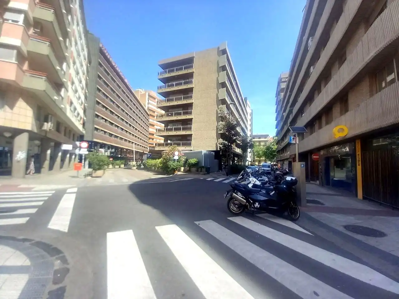 Vista exterior de Àtic en venda en Zaragoza amb Aire condicionat, Parquet i Terrassa