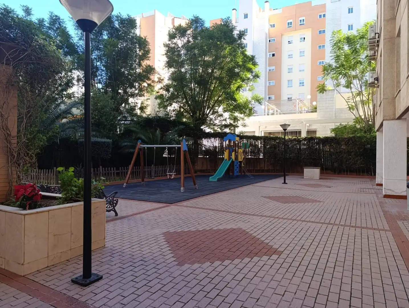 Exterior view of Flat for sale in Sevilla  with Air Conditioner and Heating