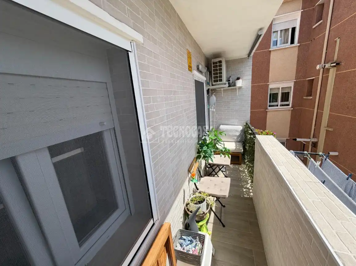 Flat for sale in Reyes Católicos