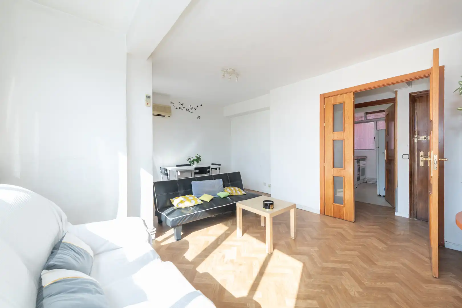 Piso con ascensor en venta en Calle Sierra de Albarracín, imagen 3