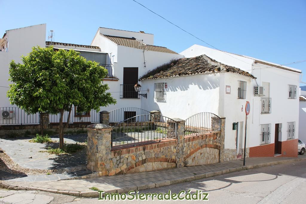 Vista exterior de Casa o xalet en venda en Algodonales