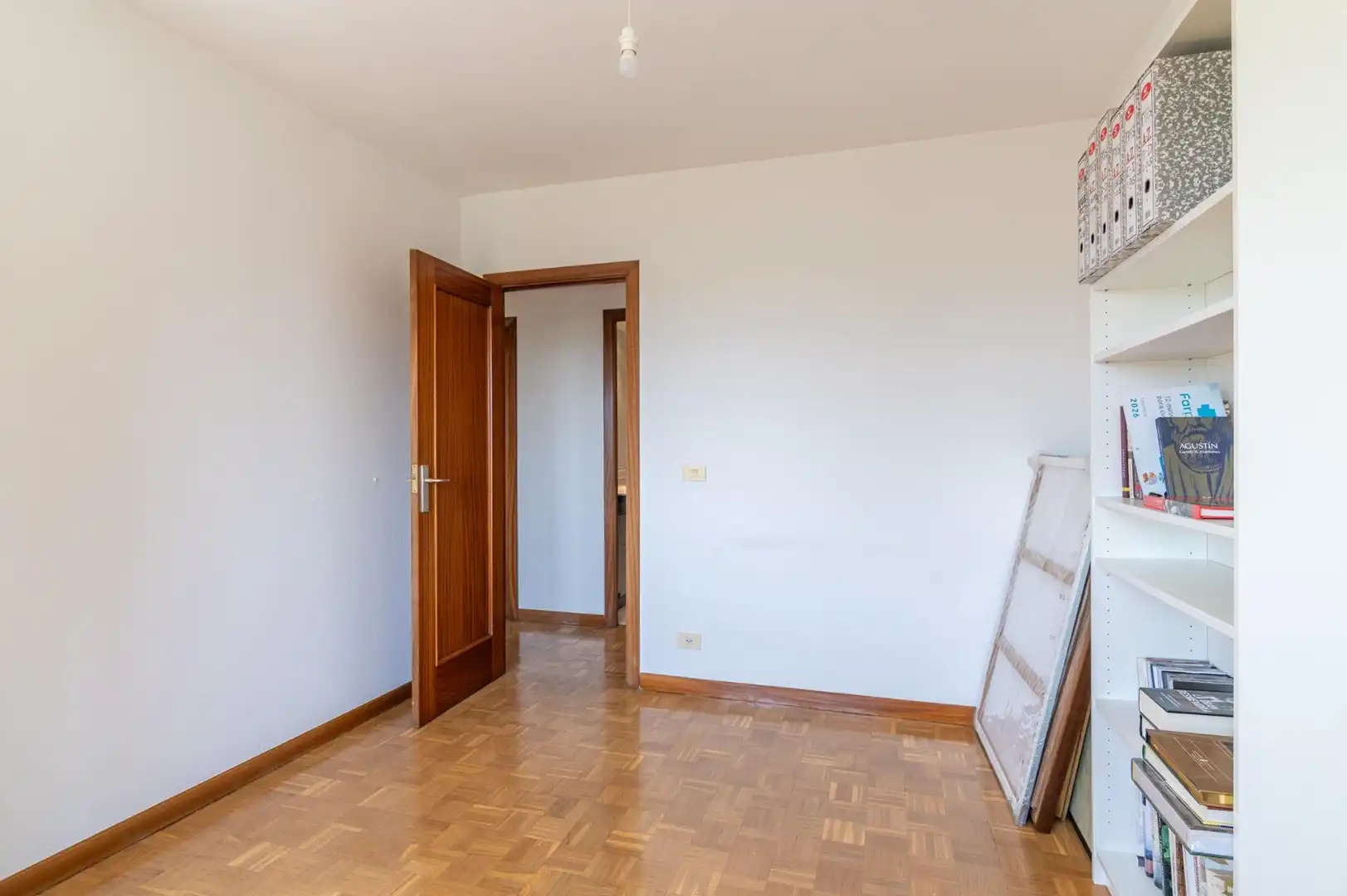 Habitación de Piso en venta en  Pamplona / Iruña con Calefacción, Parquet y Trastero