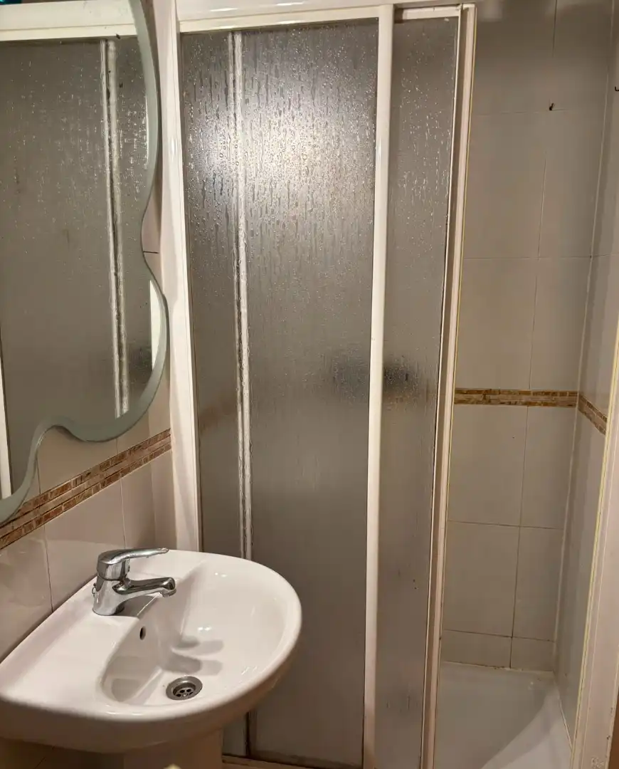 Baño de Piso en venta en Roquetas de Mar con Aire acondicionado