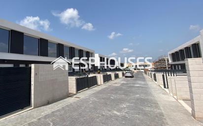 Exterior view of House or chalet for sale in Santa Pola  with Community pool