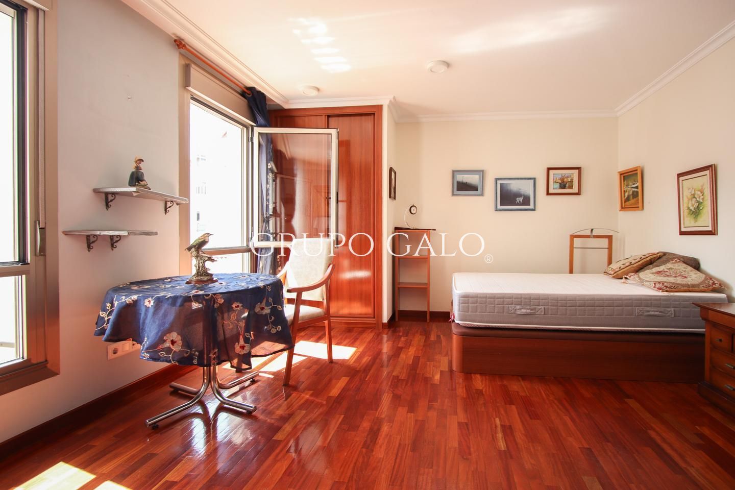 Bedroom of Study to rent in Vigo   with Heating, Parquet flooring and Storage room