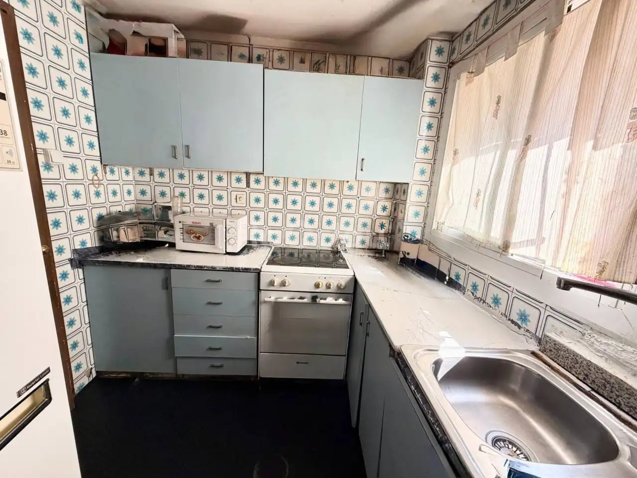 Kitchen of Flat for sale in Vic