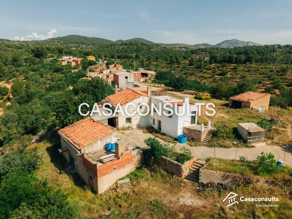 Casa rústica amb jardí en venda a Atzeneta del Maestrat, imagen 16