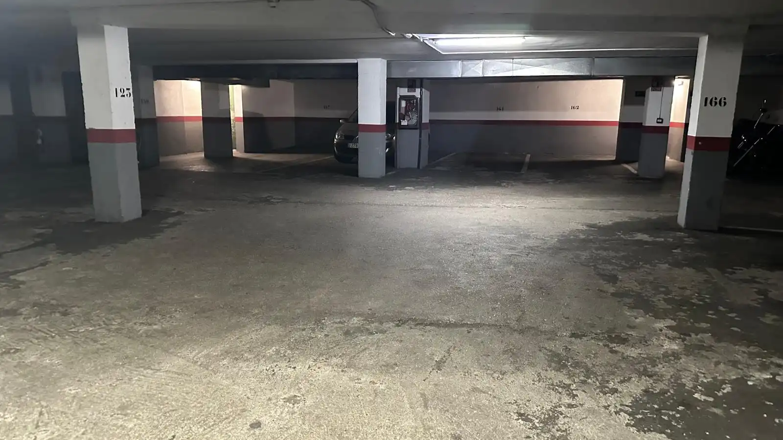 Parking de Piso en venta en Burgos con Calefacción, Parquet y Terraza