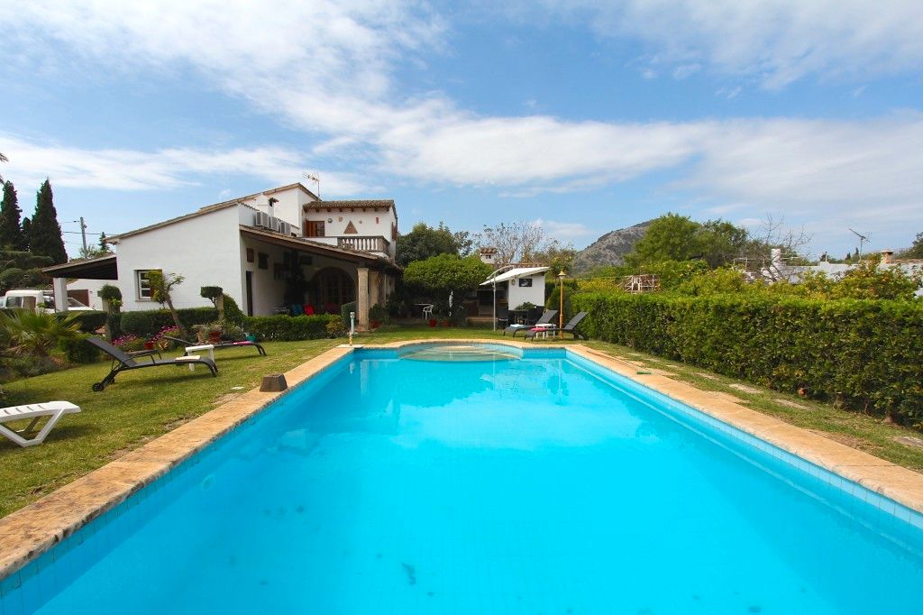 Swimming pool of House or chalet for sale in Pollença  with Private garden, Swimming Pool and Furnished