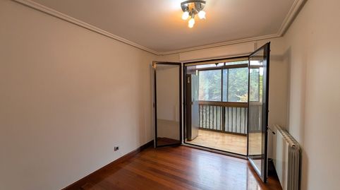 Foto 2 de Piso en venta en Lasarte-Oria, Gipuzkoa