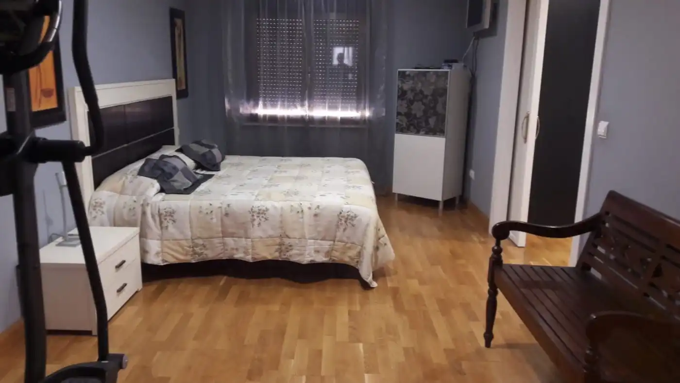 Dormitori de Pis de lloguer en Almansa amb Calefacció i Parquet