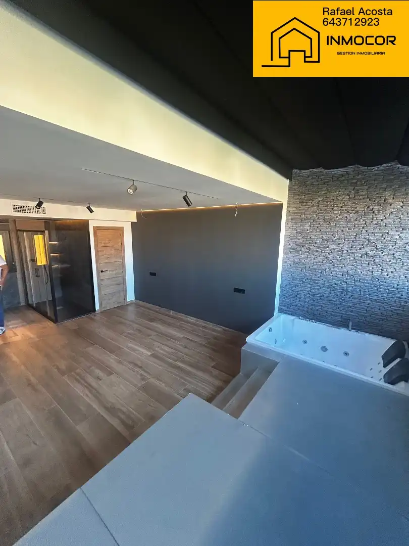 Ático en venta en Avenida Cañito Bazán, 5, Tablero Bajo - Arruzafilla