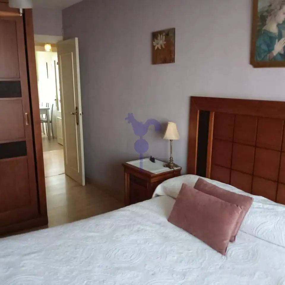 Habitación de Piso en venta en León Capital  con Calefacción, Parquet y Terraza