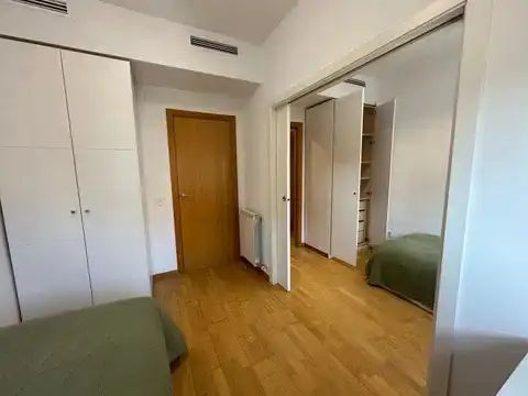 Dachboden zur Miete in Carrer de Jaume de Montcorb, Turó de Can Mates