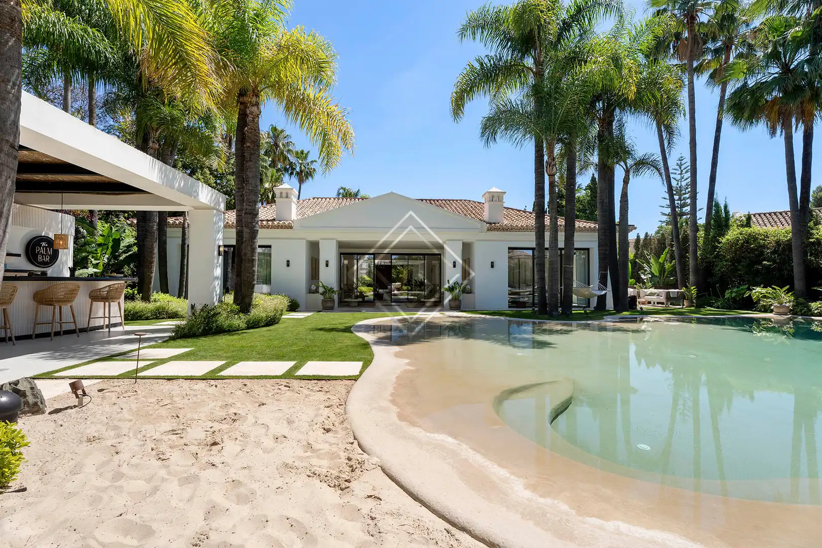 Vista exterior de Casa o chalet en venta en Marbella con Aire acondicionado, Jardín privado y Terraza