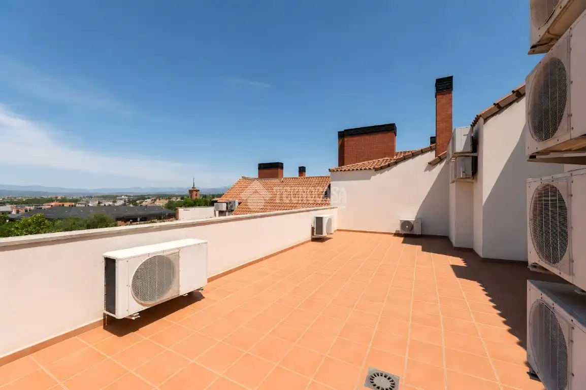 Terrasse von Wohnung zum Verkauf in Las Rozas de Madrid mit Abstellraum