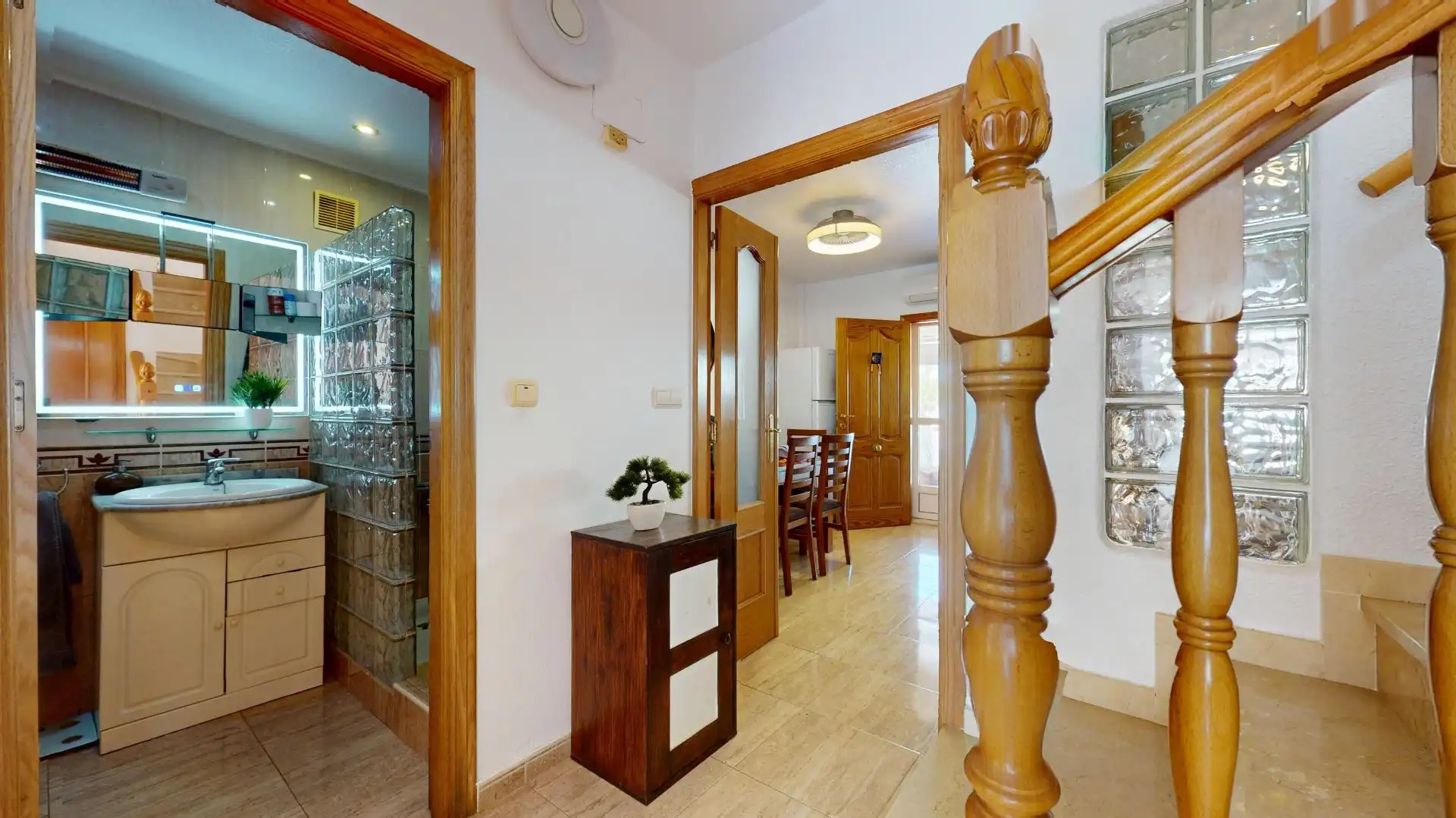 Casa adosada en venta en Pilar de la Horadada con Terraza y Balcón